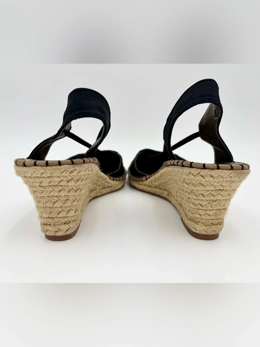Hush Puppies Soft Style Black Espadrille Wedge Sandals Size 9 Excellent